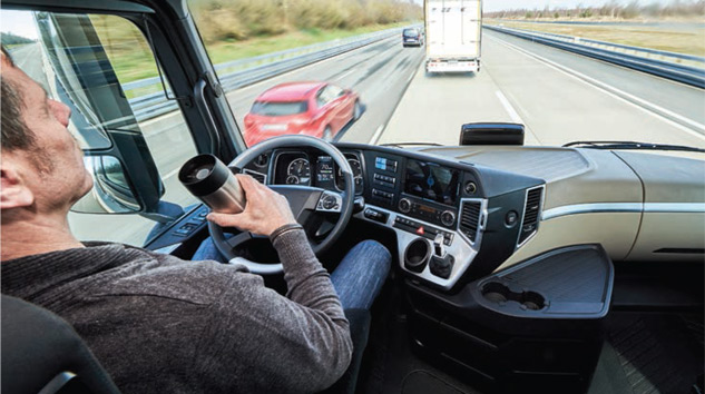 İletişim Halindeki Kamyonlar Taşımacılıkta Verimliliği Yükseltiyor  01