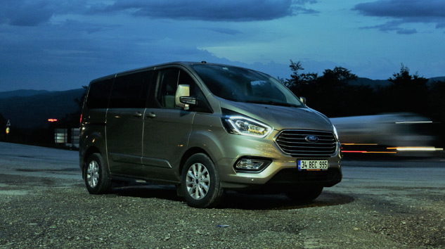 Yeni Ford Turneo Custom Testi