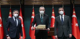 Ford ve Volkswagen’den Ortak Üretim Anlaşması