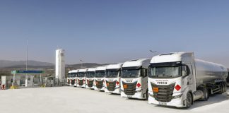 Iveco’dan OMV’ye 8 Adet LNG’li S-WAY Çekici Teslimatı