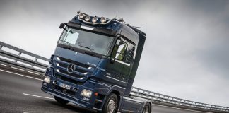 Mercedes-Benz Actros 25 Yaşında