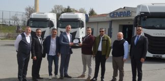 Iveco’dan Asur Lojistik’e 10 Adet S-WAY Çekici Teslimatı