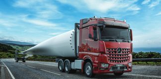 Mercedes-Benz Türk Proje Taşımacılığının Standardını Yükseltiyor