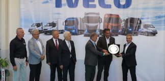 Iveco İzmir’de Meyeks ile Bayi Ağını Güçlendirmeye Devam Ediyor