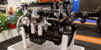 Ford Trucks Çok Silindirli Hidrojen Motorunu Ateşledi
