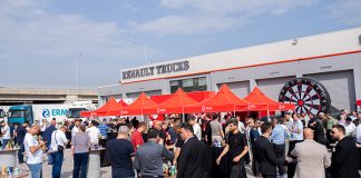 Mersin’de Renault Trucks’tan Çifte Etkinlik
