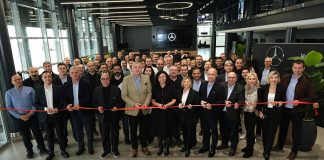 Aksaray’daki Mercedes-Benz Türk Müşteri Merkezi Modern Yüzüyle Açıldı